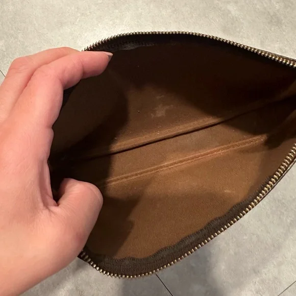 Louis Vuitton monogram pochette - Picture 5 of 11